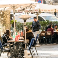 Prohibides les estufes de gas a les terrases
